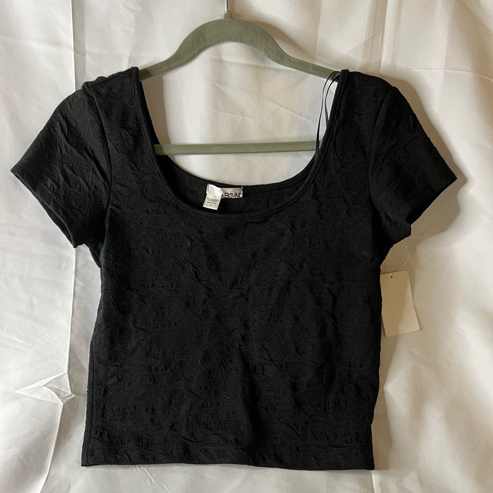 Nordstrom: Abound | Medium Black Crop Top